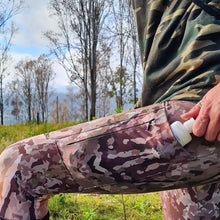 Load image into Gallery viewer, Camo leggings